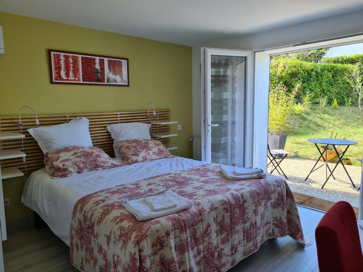 Appartement Avec Cuisine Et Grande Piscine Chauffee Hendaye Kültér fotó